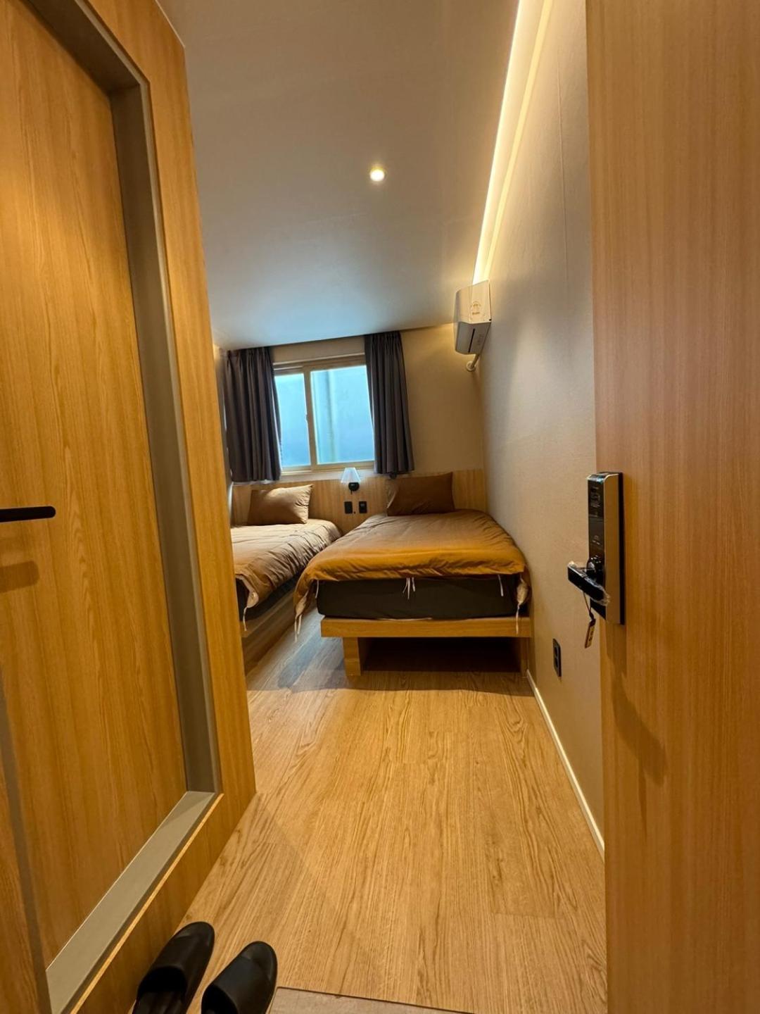 Well Plus Guest House Сеул Екстер'єр фото
